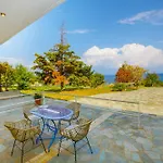 Elpida's Sea View Apartman *