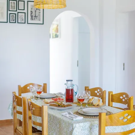 Elpida's Sea View Apartment Petalidi
