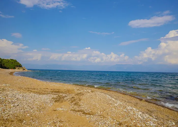 Elpida's Sea View Petalídhion